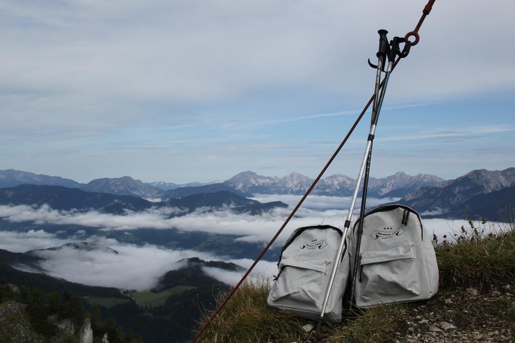 Alpenhotel & Aparthotel Lanz Hohentauern Esterno foto