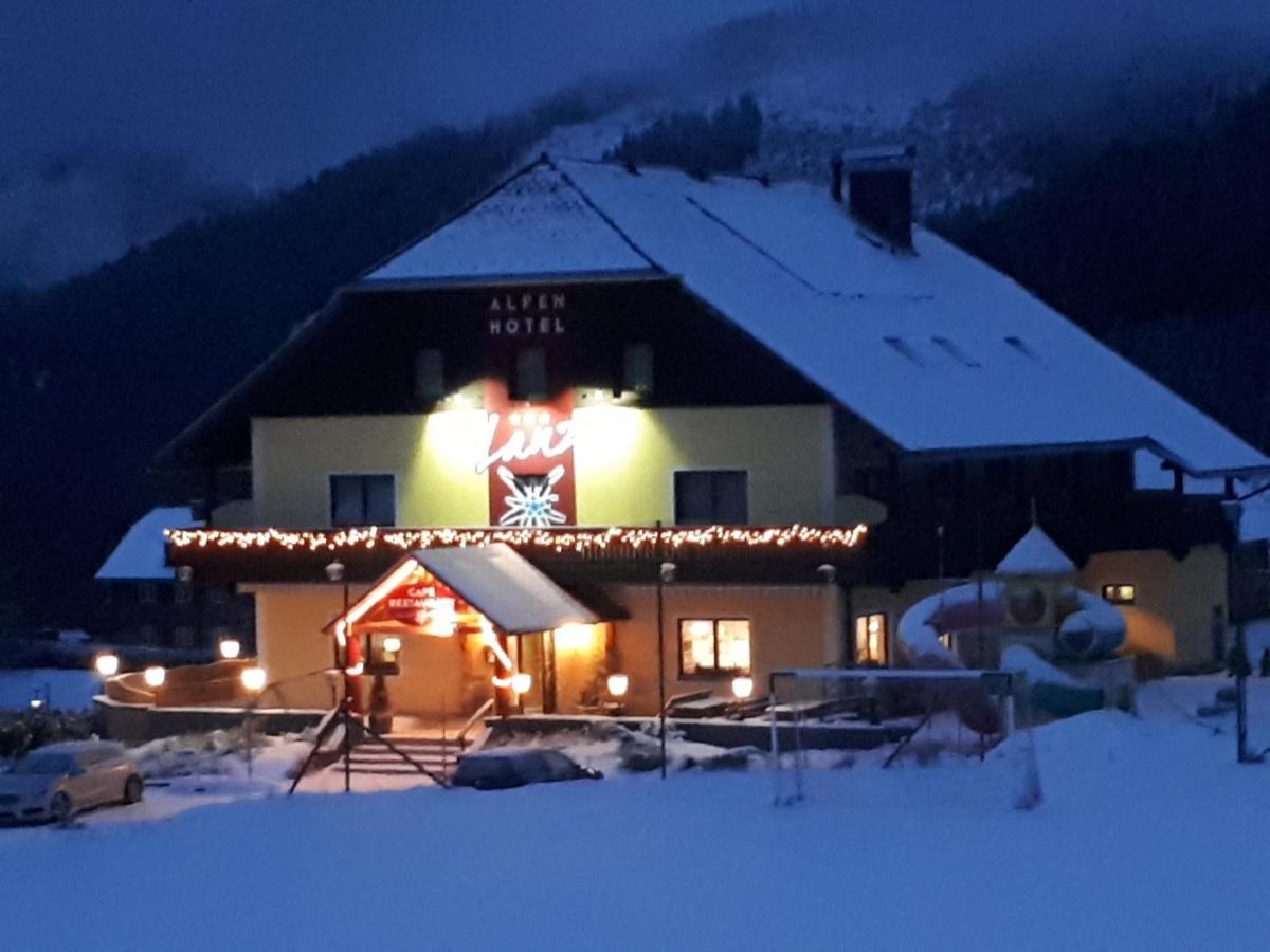 Alpenhotel & Aparthotel Lanz Hohentauern Esterno foto
