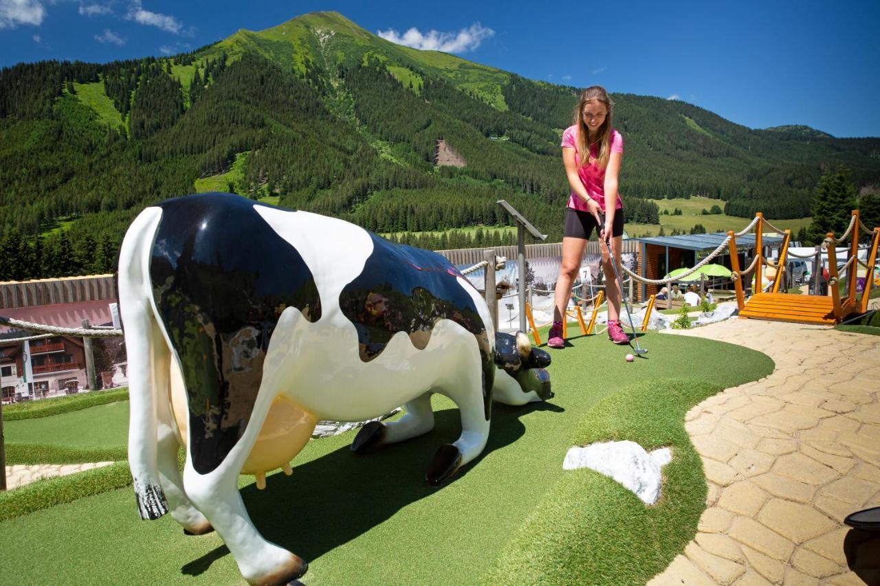 Alpenhotel & Aparthotel Lanz Hohentauern Esterno foto